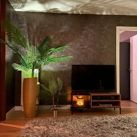 1 Bedroom Apartment Next To Vadi Istanbul اسطنبول